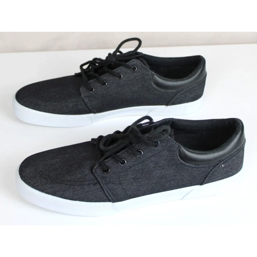 St. John’s Bay Bryce‎ Lace-Up Sneaker Mens 13 Medium Low Top Black Canvas Shoes